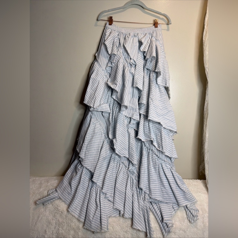 Free People Rock The Runway Maxi Skirt Tiered Ruffled Blue & White Striped - Picture 4 of 9
